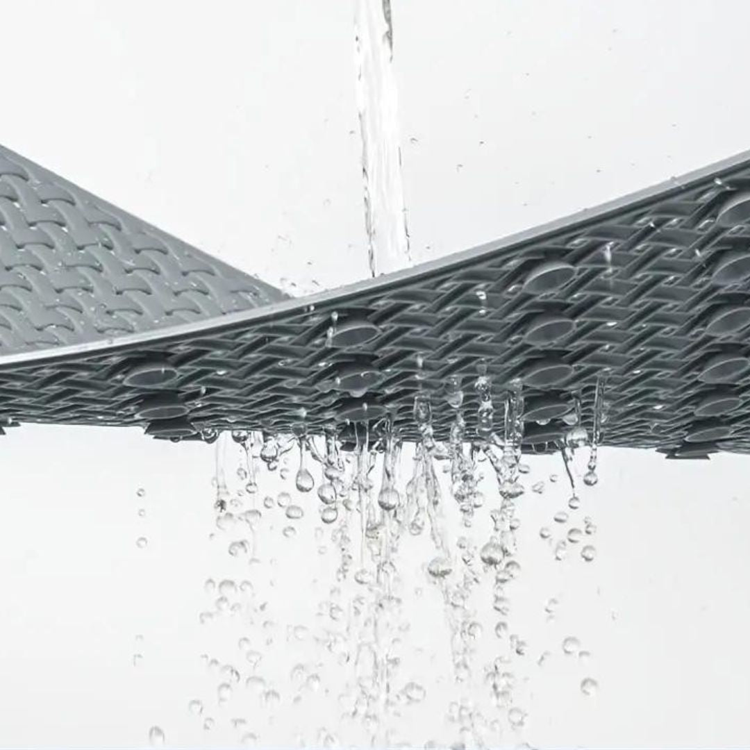 Non-Slip Bathtub Mat with Suction Cups and Drainage