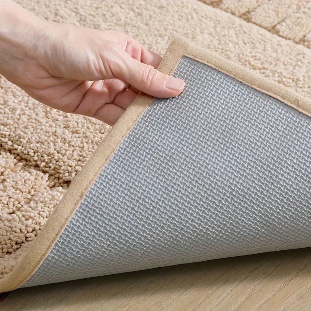Washable Striped Bath Mat with Soft Flocked Texture