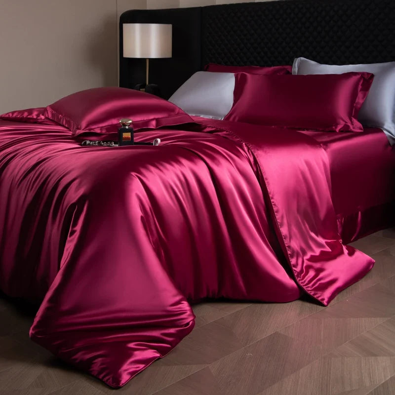 4 Piece Satin-Look Duvet Cover Bedding Set with Sheet