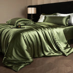 4 Piece Satin-Look Duvet Cover Bedding Set with Sheet