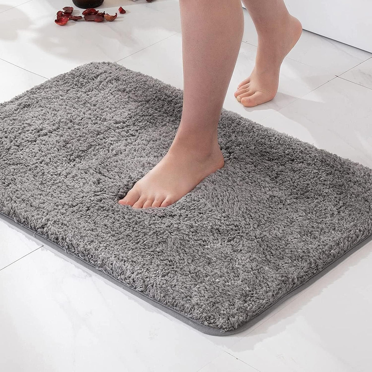 Absorbent Microfiber Bath Rug with Non-Slip Backing